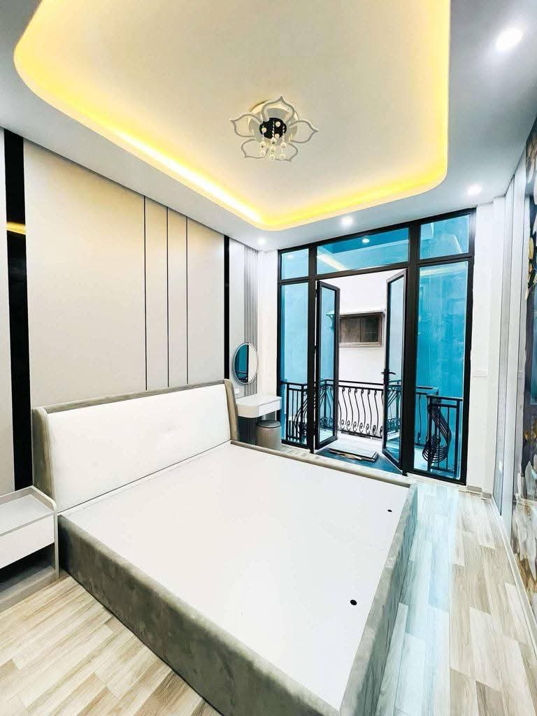 LĨNH NAM, MT SIÊU KHỦNG 6,5m, 5 TẦNG NHƯ MỚI, K QUY HOẠCH