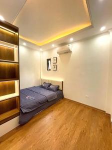 LĨNH NAM, MT SIÊU KHỦNG 6,5m, 5 TẦNG NHƯ MỚI, K QUY HOẠCH