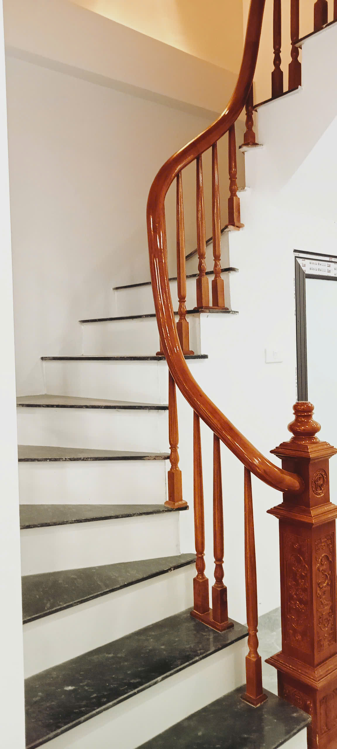 BÁN GẤP 5 TẦNG ĐẠI TỰ - HOÀI ĐỨC - 4.3 TỶ - Ô TÔ ĐẬU CỬA. LH MINH MINH 0399.785.305.