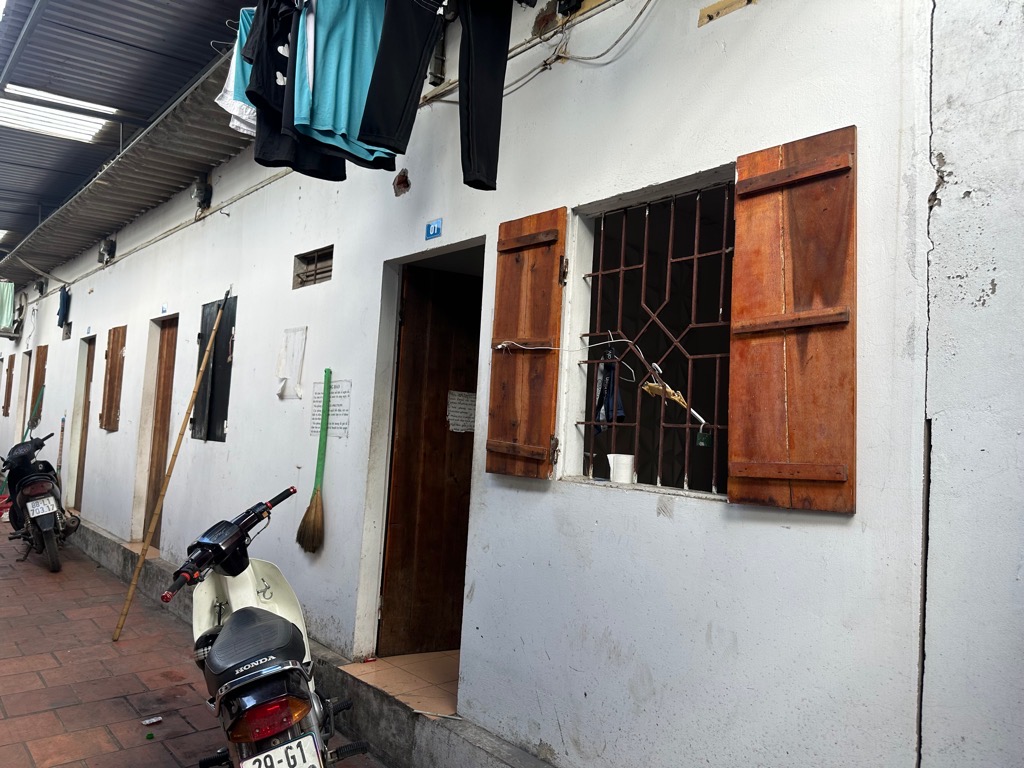 Vị trí Nhà cực kỳ đẹp, Ở sướng. Ngõ Ô tô 4 , tầm nhìn cực thoáng