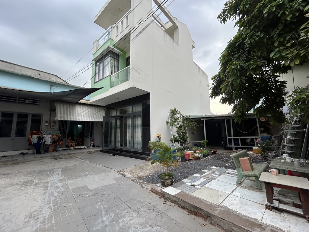 NHÀ GẤP BÁN TRUNG TÂM QUẬN 4 - THUẬN TIỆN DI CHUYỂN CÁC QUẬN TRUNG TÂM - NHỈNH 7 TỶ