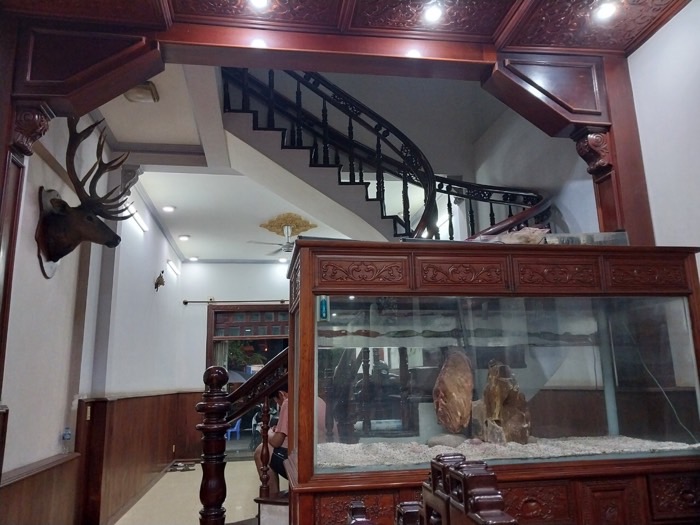 Nhà lớn shr vào ở ngay
