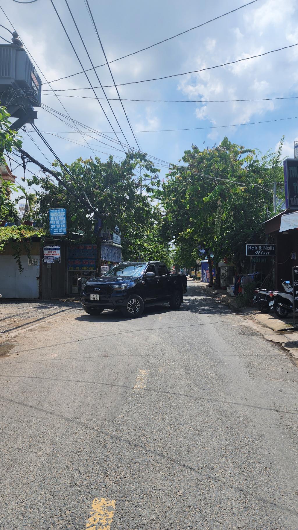 BÁN NHÀ XƯỞNG THỚI TAM THÔN 17 - SÁT NGUYỄN ẢNH THỦ - DIỆN TÍCH 7 x 20 THỔ CƯ