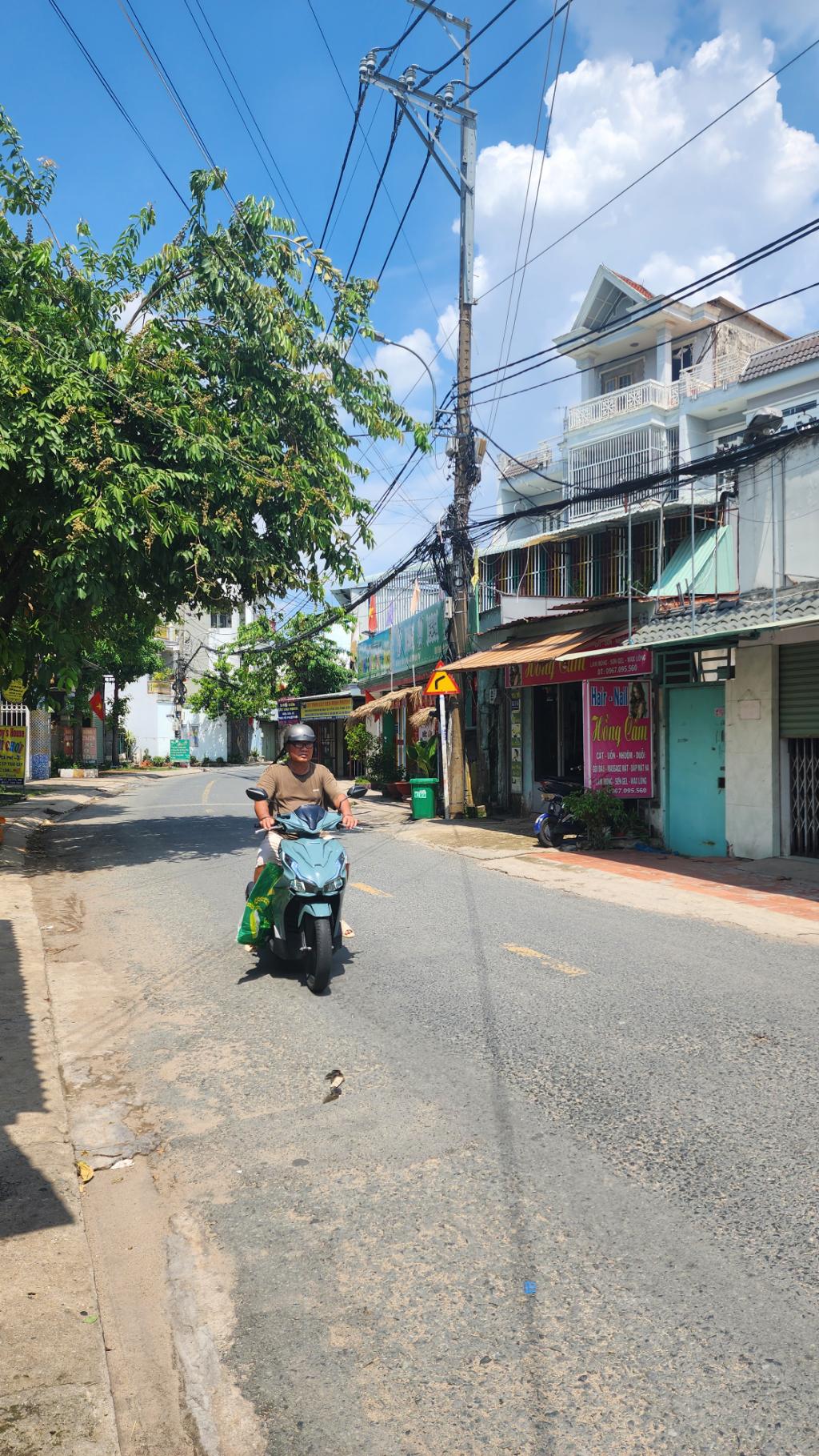 80M RA MẶT TIỀN NGUYỄN ẢNH THỦ QUẬN 12