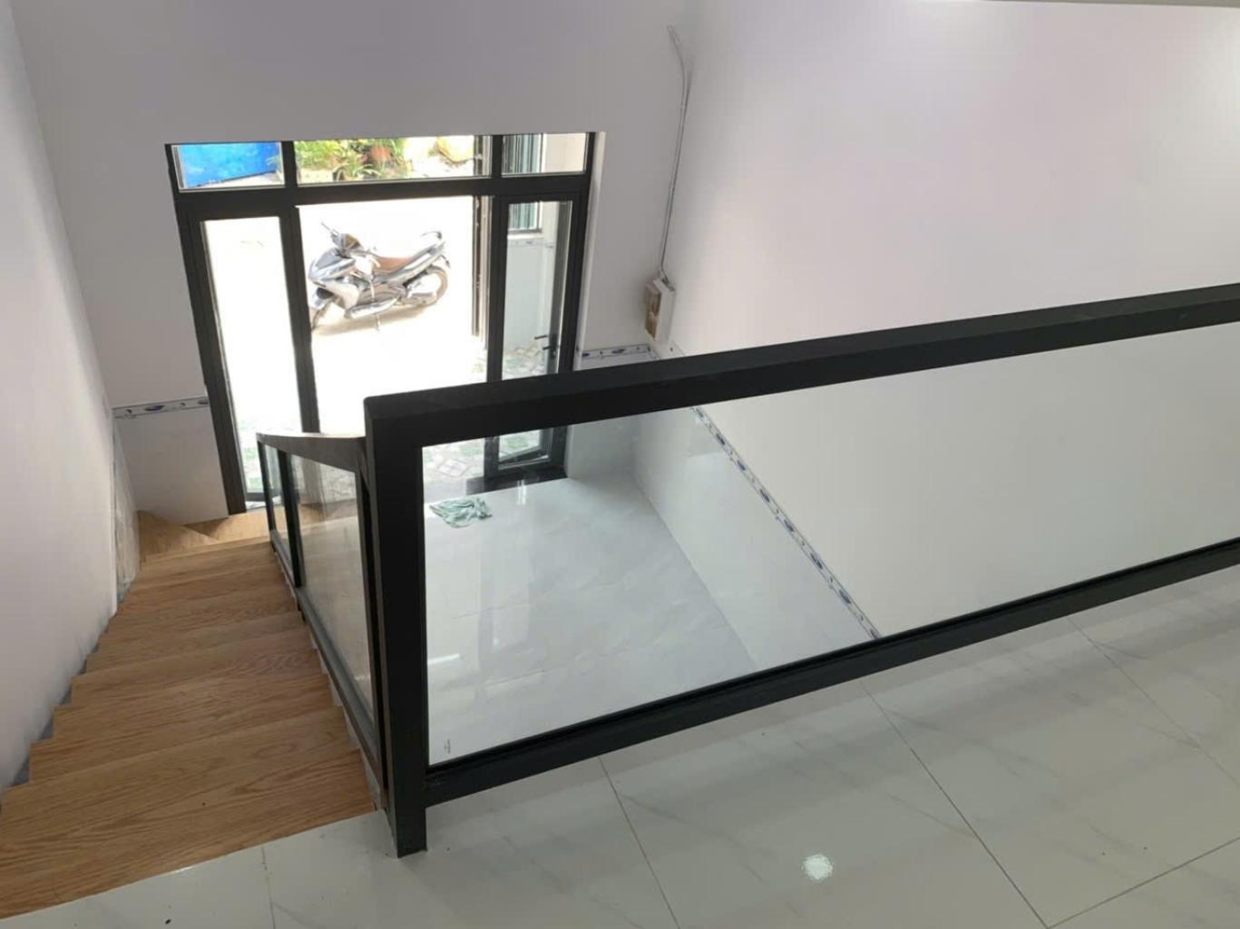 NHÀ ĐẸP Ở NGAY. KHU DÂN CƯ HIỆN HỮU, TƯƠNG LAI MỞ ĐƯỜNG 30M GẦN VÒNG XOAY