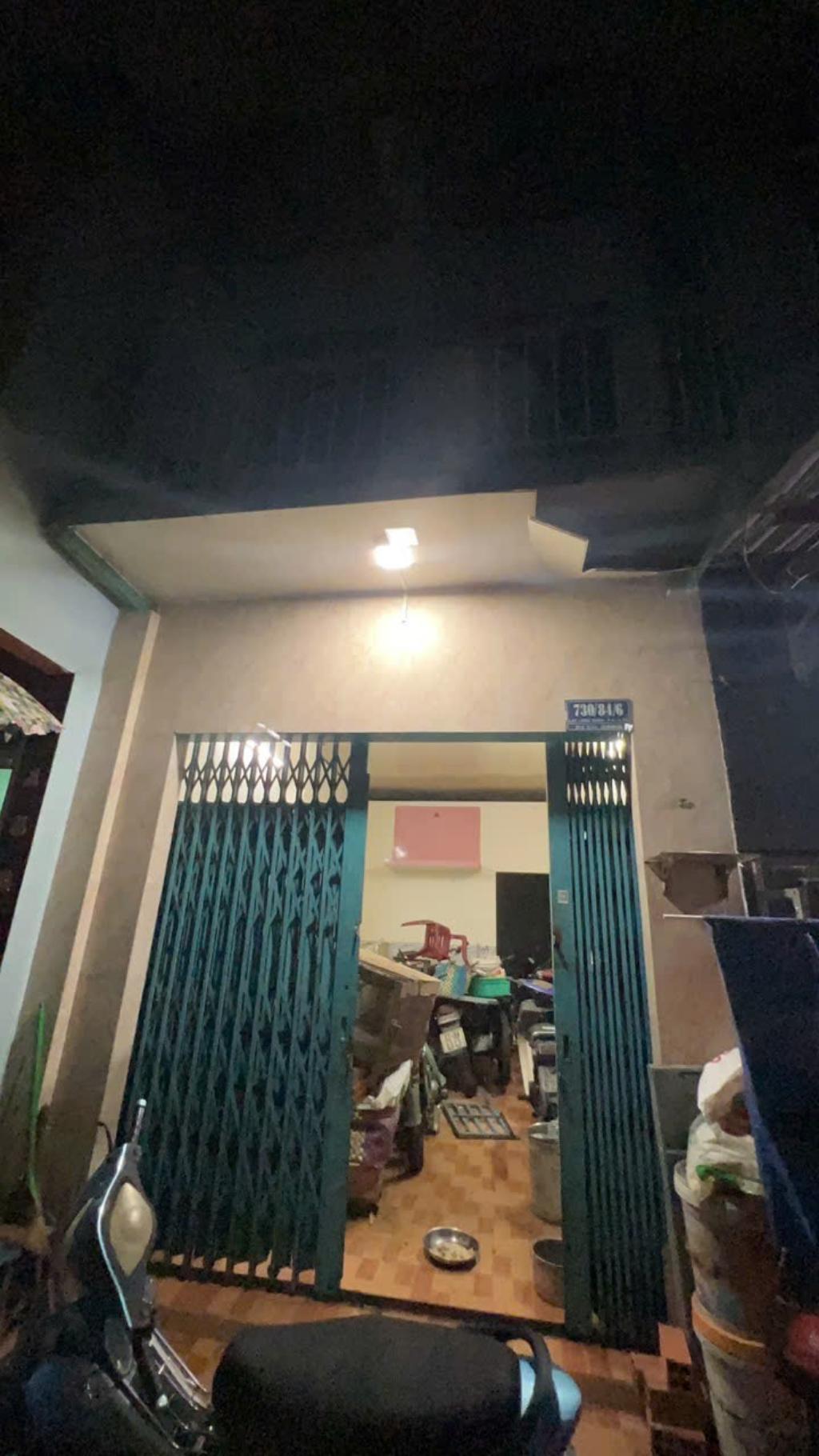 NHÀ MẶT TIỀN HẺM .DỄ TÌM HẺM NGẮN DỄ RA ĐƯỜNG LỚN