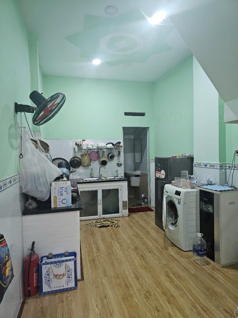 Chủ gửi giá siêu mềm. Thật sự muốn an cư thì nhấc chân đi coi ạ