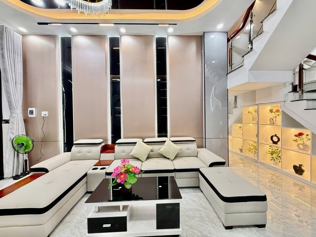Chủ gửi. Nhà siêu rẻ, siêu hiếm