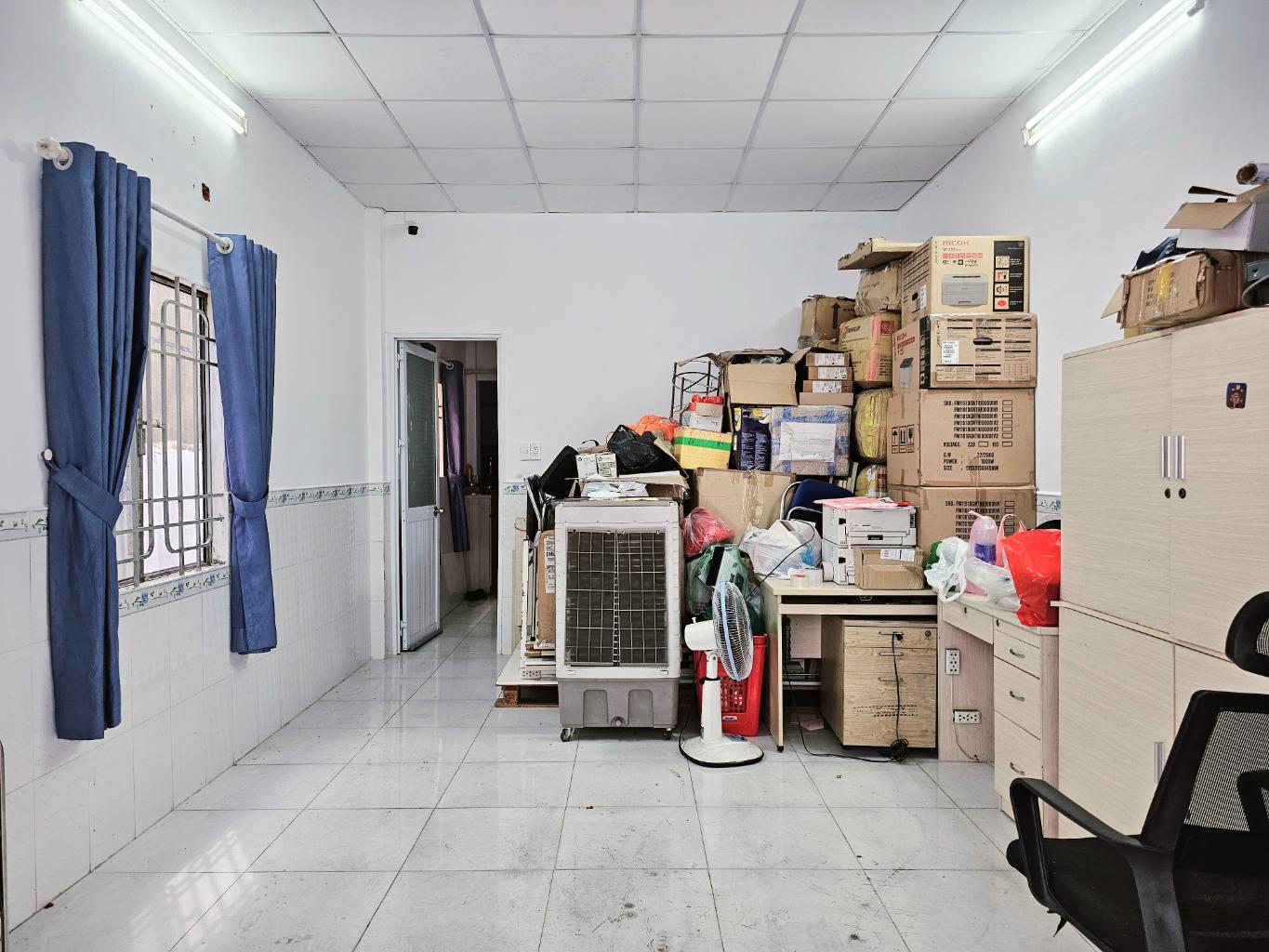 Sổ vuông đẹp , sát sân bay , Pháp lý quá rõ ràng vì đang bank 5 tỷ