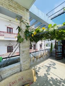GÓC 2 MT– SÁT NGUYỄN ẢNH THỦ – KINH DOANH ĐA NGÀNH.
