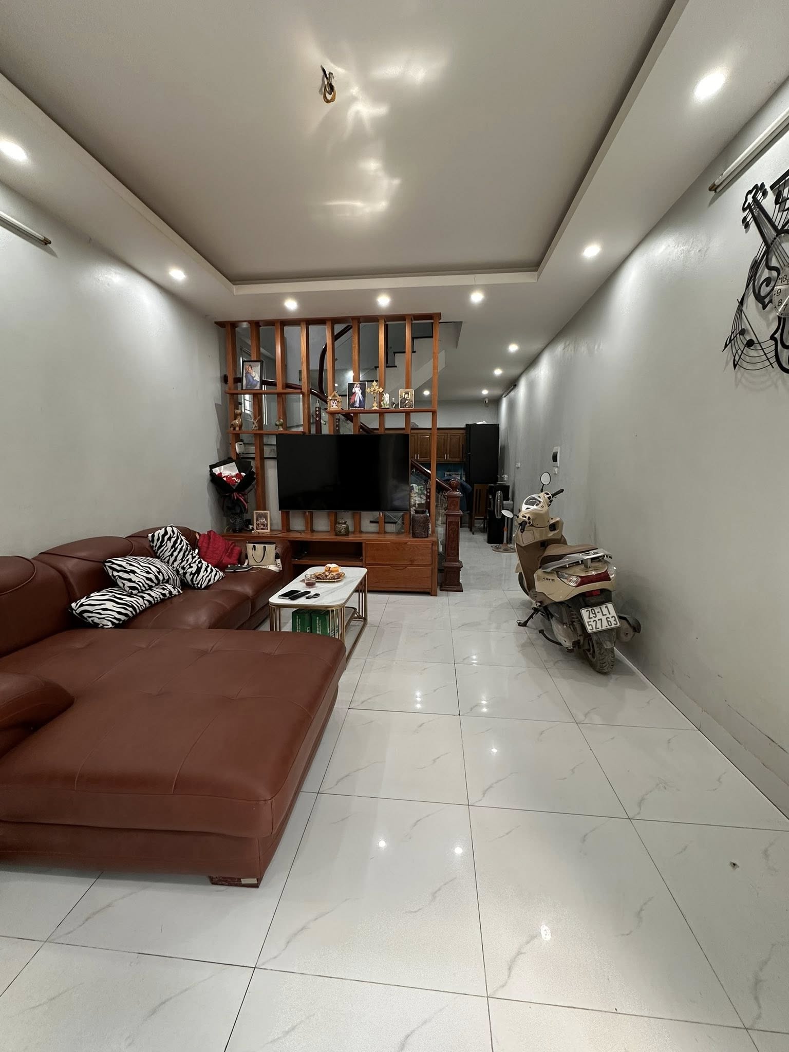 CẦU CỐC – LÔ GÓC 2 THOÁNG – Ô TÔ ĐỖ CỬA – 70M RA VINSMART CITY