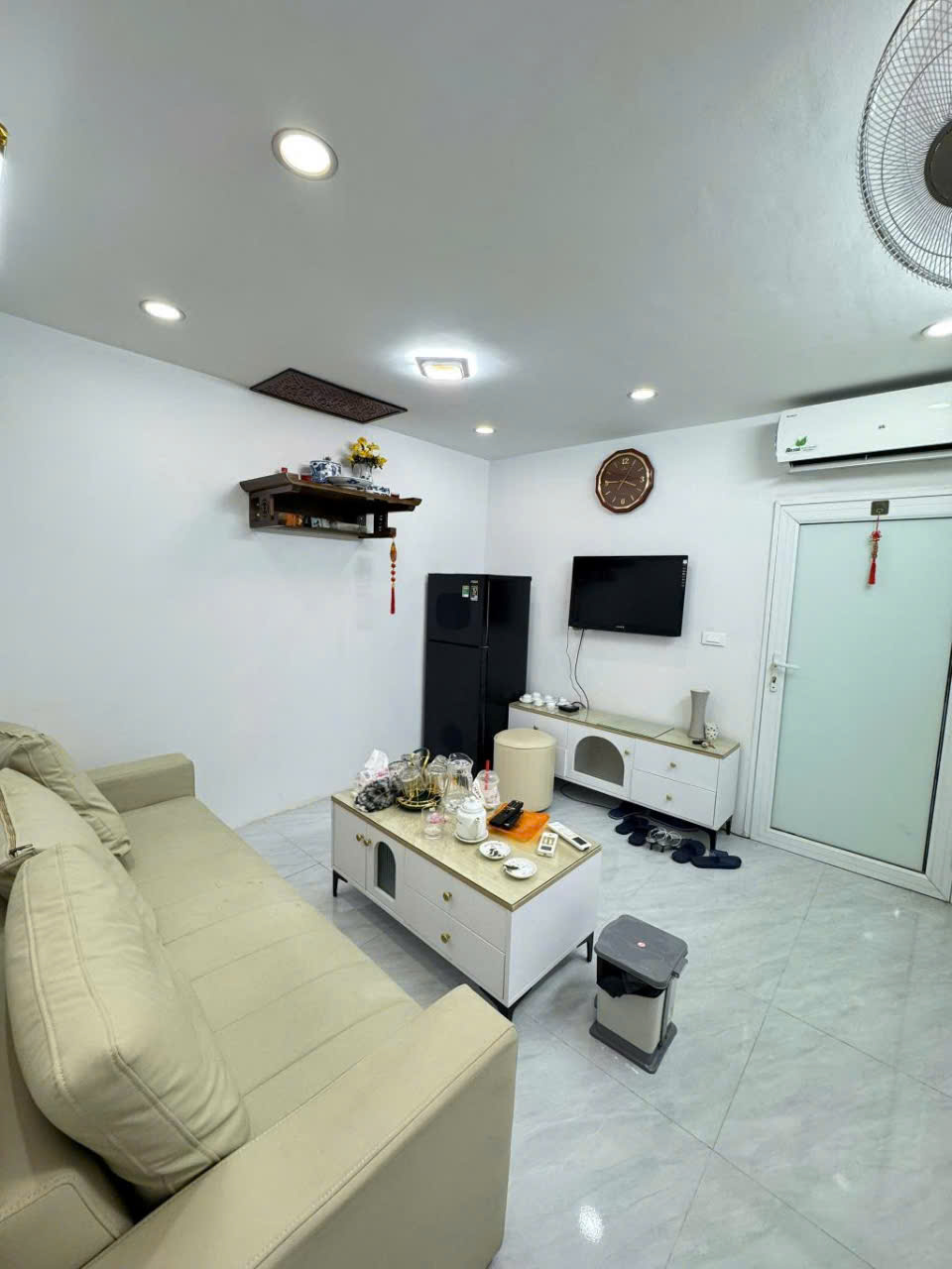 BÁN NHÀ TRUNG TÂM ĐỐNG ĐA - 2 NGỦ 2WC - 2 MẶT THOÁNG - FULL NỘI THẤT MỚI - Ở LUÔN