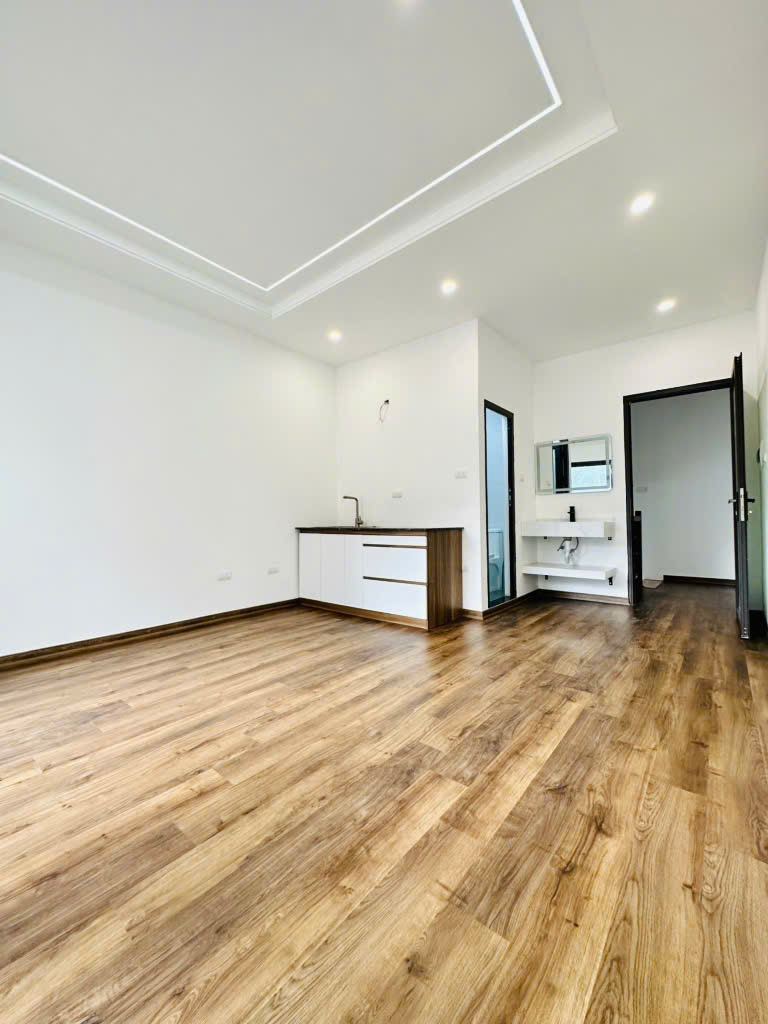 Bán nhà 5 tầng Ô Chợ Dừa - Trung tâm quận Đống Đa