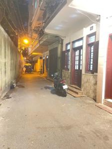 Nhà đẹp 5 tầng ô tô tránh trung tâm Đống Đa
