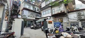 BÁN NHÀ TẬP THỂ MẶT PHỐ NGUYÊN HỒNG - KINH DOANH