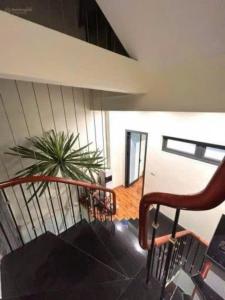 Bán nhà rộng, đẹp, kiên cố phố Thái Hà