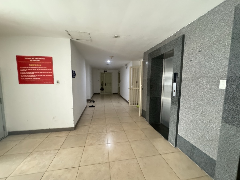 Chung cư mặt đường cầu giấy 3 bước ra ga chùa hà