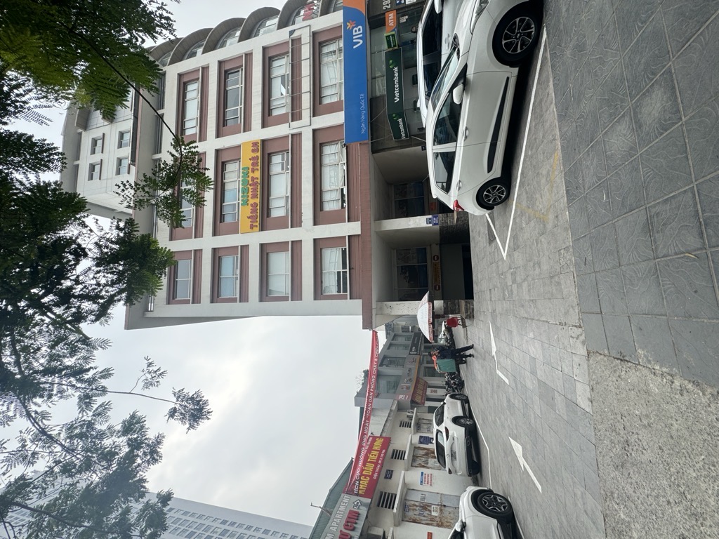 Chung cư mặt đường cầu giấy 3 bước ra ga chùa hà