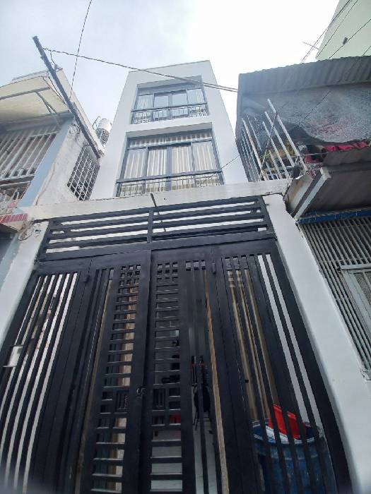 Bán gấp nhà đúc 3 lầu 3,3x10 cách mặt tiền đường Tú Mỡ 3 căn