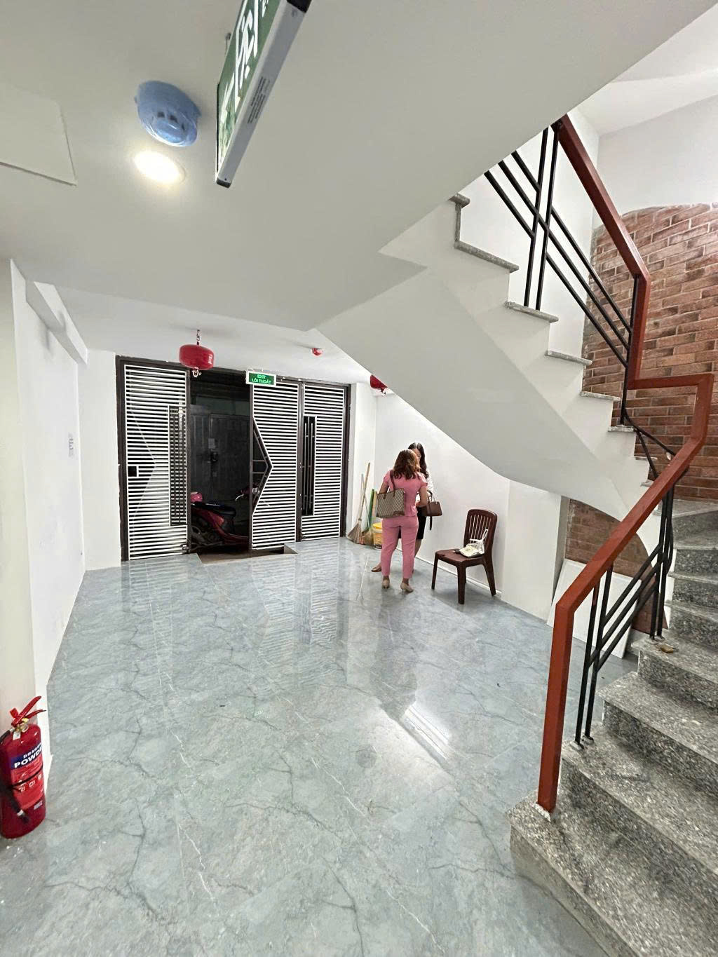 BÁN NHÀ CHUNG CƯ MINI – 6 TẦNG 50m2 THANG MÁY – TRẦN DUY HƯNG – DÒNG TIỀN ĐỈNH