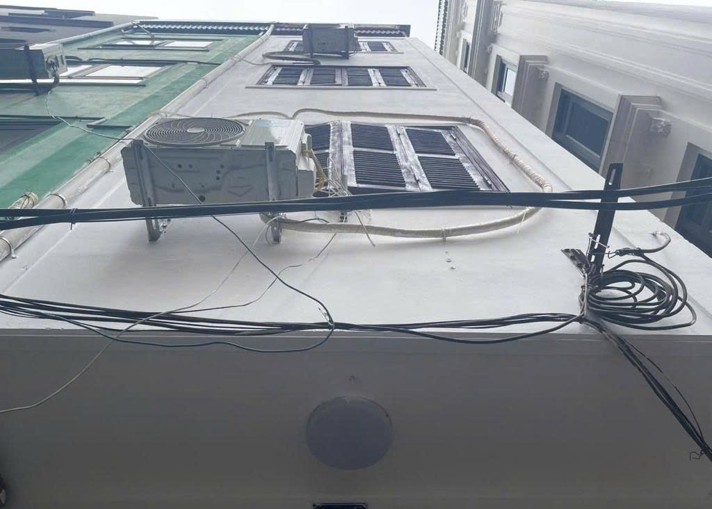 TRUNG TÂM CẦU GIẤY – NHÀ LÔ GÓC 3 MẶT THOÁNG – GẦN 4 CÔNG VIÊN – 5 NGỦ CÔNG NĂNG ĐẦY ĐỦ