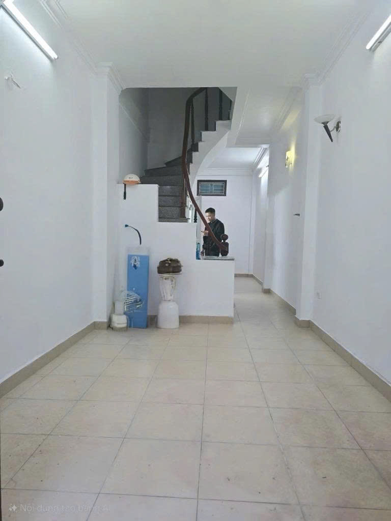 TRUNG TÂM CẦU GIẤY – NHÀ LÔ GÓC 3 MẶT THOÁNG – GẦN 4 CÔNG VIÊN – 5 NGỦ CÔNG NĂNG ĐẦY ĐỦ