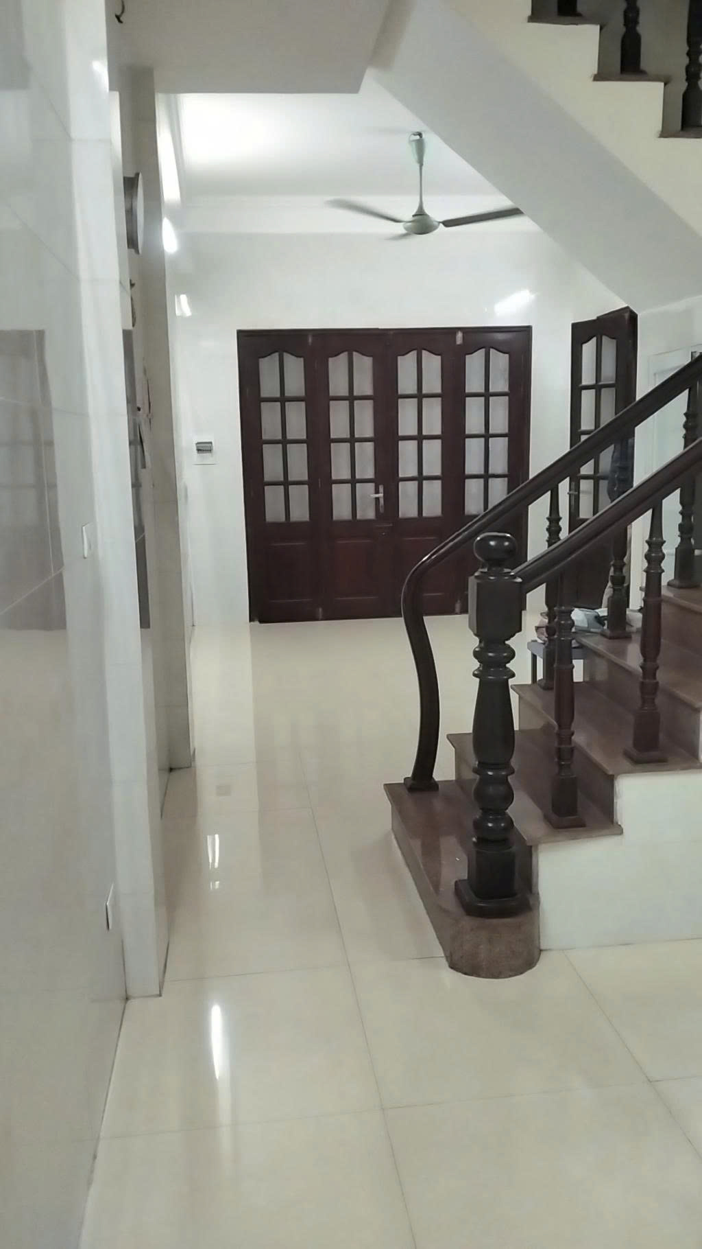 BÁN NHÀ NGUYỄN KHANG – LÔ GÓC 2 THOÁNG – KINH DOANH ĐỈNH – 20M RA Ô TÔ – NGÕ THÔNG – CẠNH CÔNG VIÊN CẦU GIẤY