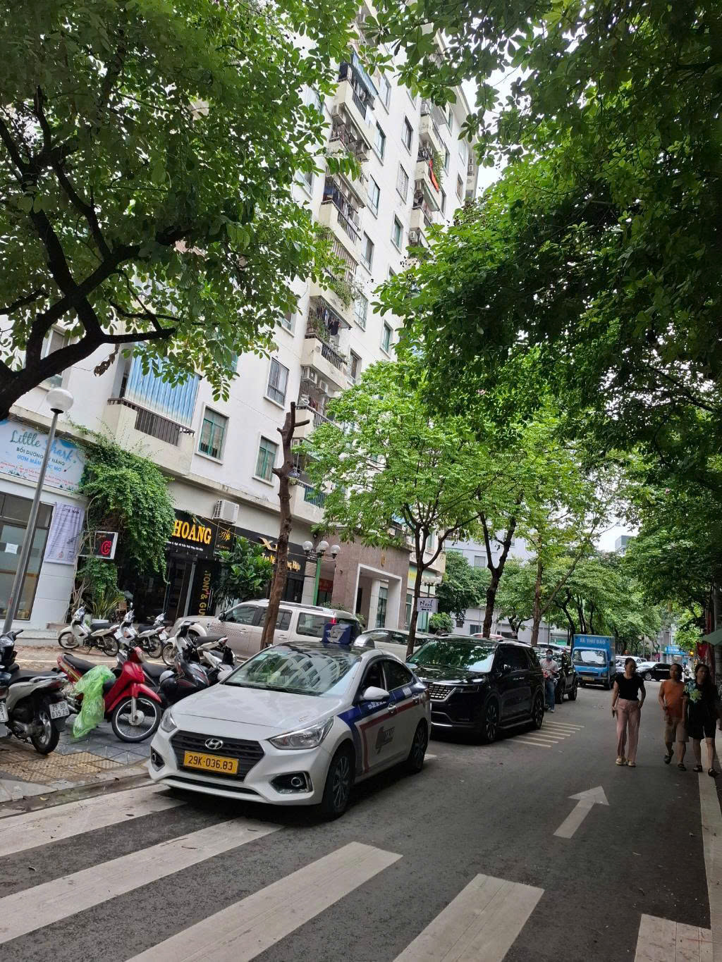 Bán CCMN Dòng Tiền KHÚC THỪA DỤ - Thang Máy - 8p Khép Kín, 2 Mặt Thoáng