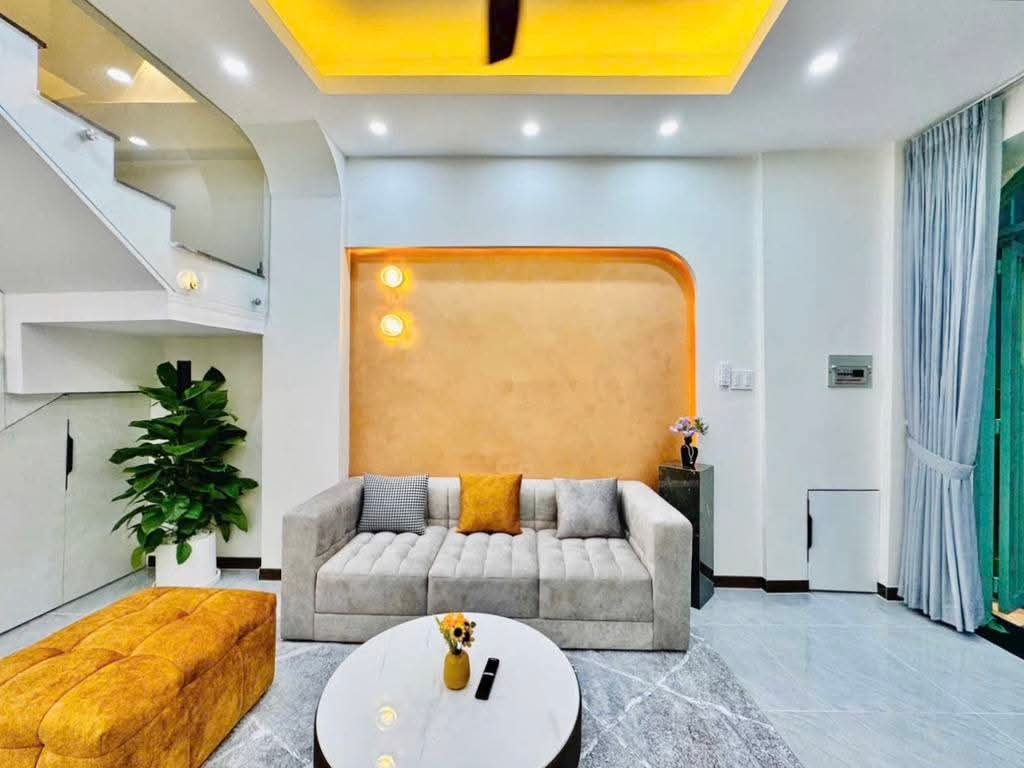 NHÀ ĐẸP -Bình Thạnh -3T BTCT- NHỈNH 6TỶ- TẶNG FULL NTCT