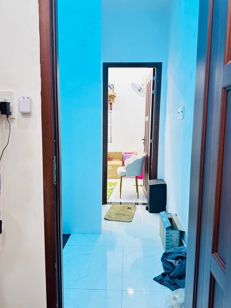 - Nhà 3T Full nội thất CC  - Giá 4ty2  Cỏ TL - Hẻm 1 trục 30m ra MT đường - TT Bình Thạnh