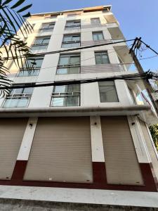 BÁN NHÀ LÔ GÓC ĐƯỜNG LẠC LONG QUÂN, TÂN BÌNH, GIÁ 14.5 TỶ