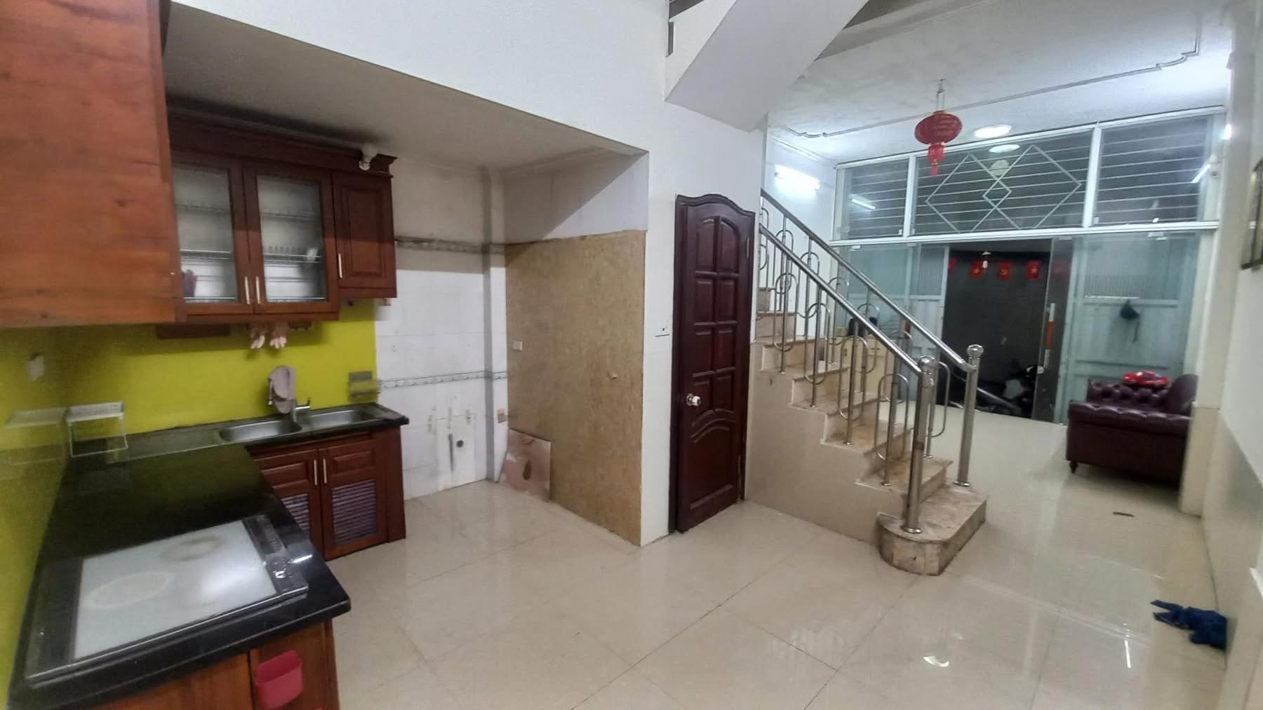 BÁN NHÀ TẠI CẦU BƯƠU, THANH TRÌ 50M, 5 TẦNG, MT 4,5M, GIÁ 6 TỶ