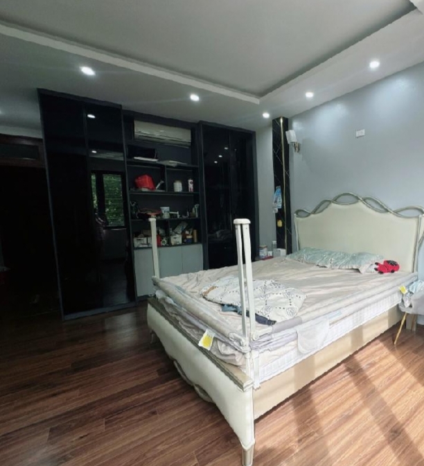 KINH DOANH – NGÃ 5 HÀ TRÌ – TRUNG TÂM SẦM UẤT – 5 TẦNG – PHÂN LÔ VỈA HÈ