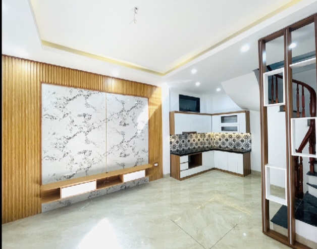 NHÀ MẶT PHỐ NGÔ THỊ SỸ.ÔTÔ TRÁNH.