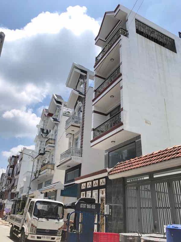 BÁN NHÀ MT HẺM 8M ĐƯỜNG BẾN LỘI