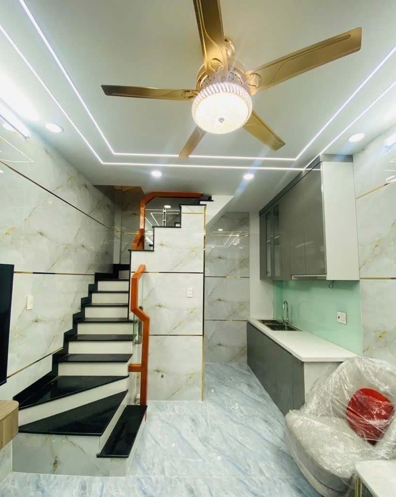 NHÀ LIÊN KHU 10-11, gần trung tâm, siêu thị Aeon Mall, Trường Học