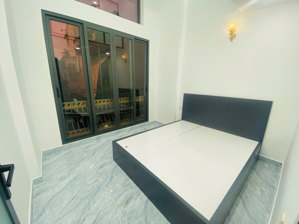 NHÀ LIÊN KHU 10-11, gần trung tâm, siêu thị Aeon Mall, Trường Học