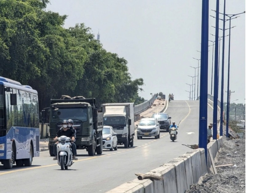 Bán nhà mặt phố Lò Lu, 4,5 triệu, 65m2, view đẹp, uy tín, Trường Thạnh, Q9, HCM