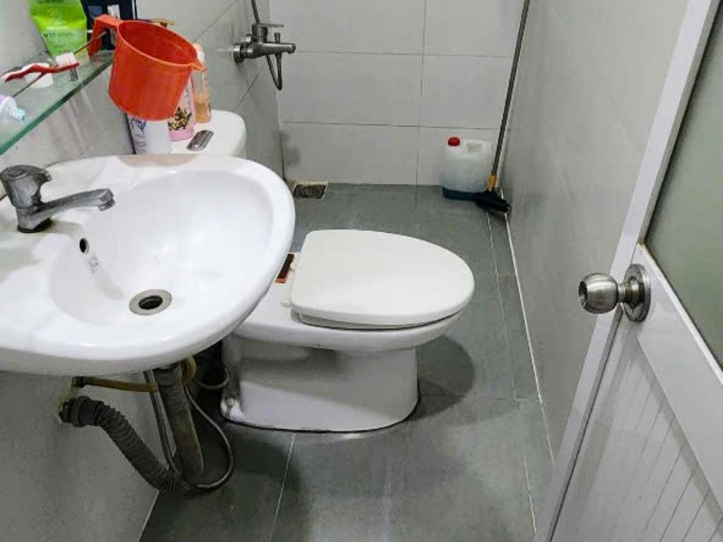 Bán nhà mặt phố Lã Xuân Oai, 4,8 tỷ, 52m2, 3PN, 2WC, Q9, HCM