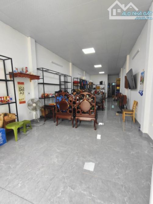 11.5 TỶ CÓ NGAY NHÀ MẶT PHỐ - PHÂN LÔ - VỈA HÈ - 100M - ĐAN PHƯỢNG - HÀ NỘI