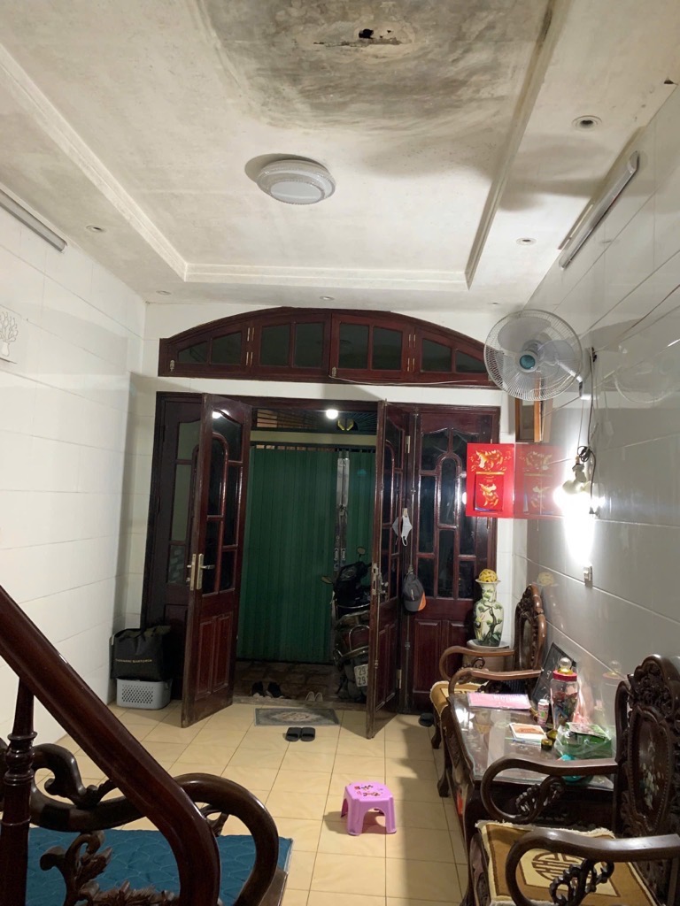 BÁN NHÀ TRUNG TÂM QUẬN ĐỐNG ĐA - CÁCH 30M RA Ô TÔ