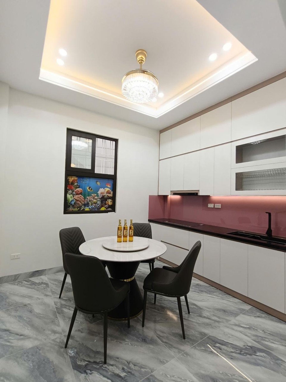 BÁN NHÀ ĐƯỜNG LÁNG - THOÁNG TRƯỚC SAU, SÂN ĐỂ XE RIÊNG, CÔNG NĂNG ĐẦY ĐỦ