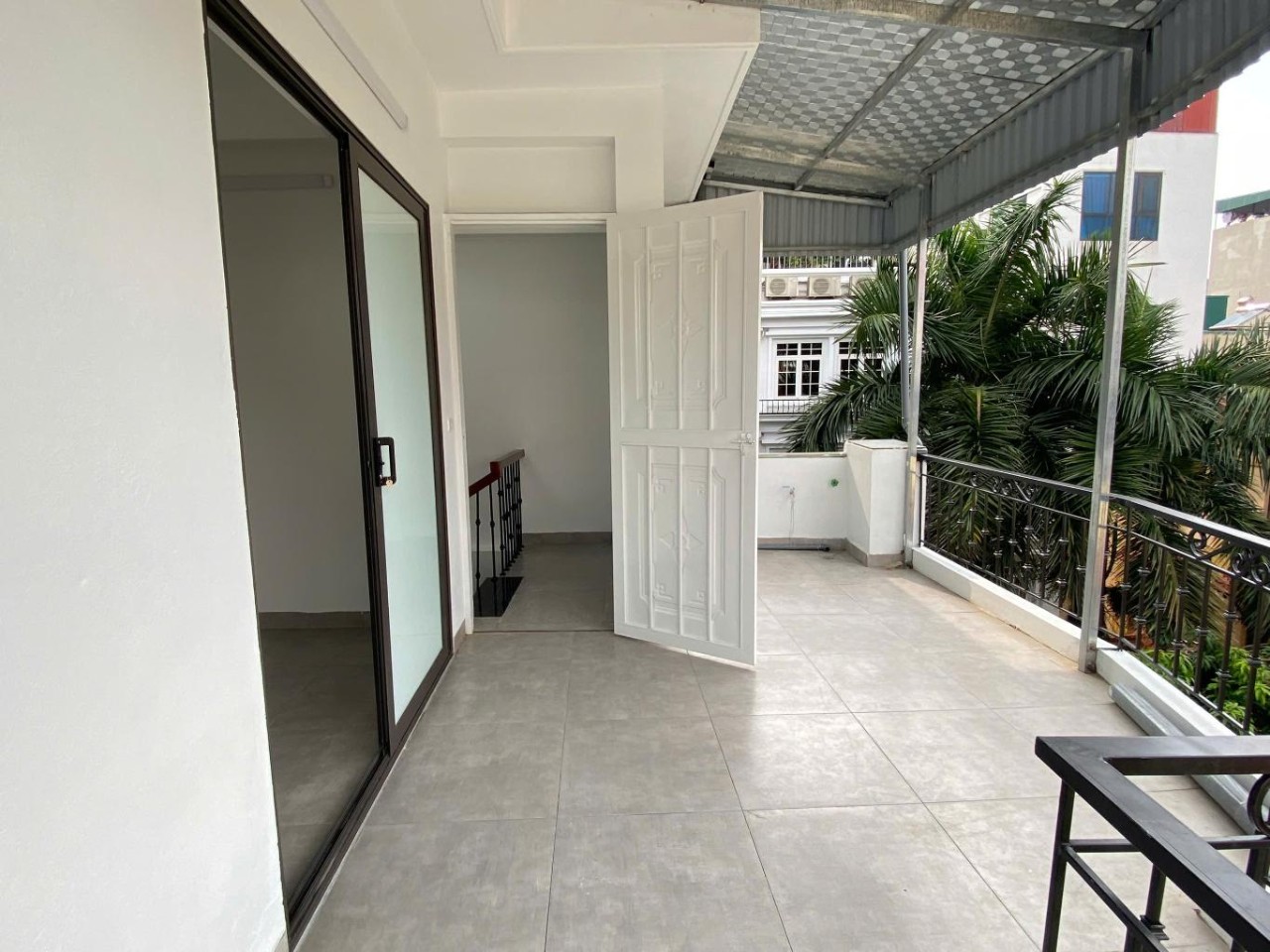 BÁN NHÀ NGUYỄN LƯƠNG BẰNG - XÂY MỚI - ĐẸP NHƯ KHÁCH SẠN - GẦN PHỐ.