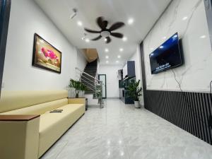 3T FULL NỘI THẤT, GẦN PHỐ, TT ĐỐNG ĐA, 3 GÁC ĐỖ TẬN CỬA ĐỦ CÔNG NĂNG