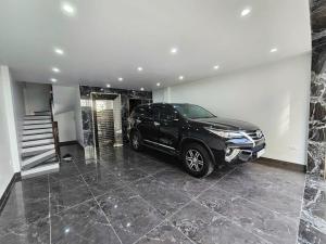 BÁN GẤP NHÀ CỰ KHỐI - LONG BIÊN, NHÀ ĐẸP MỚI KOONG, GARA Ô TÔ
