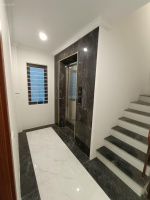 Bán nhà 6 tầng thang máy Thạch Bàn Long Biên, 52m2, ô tô vào nhà gần Aeon sổ đỏ sẵn