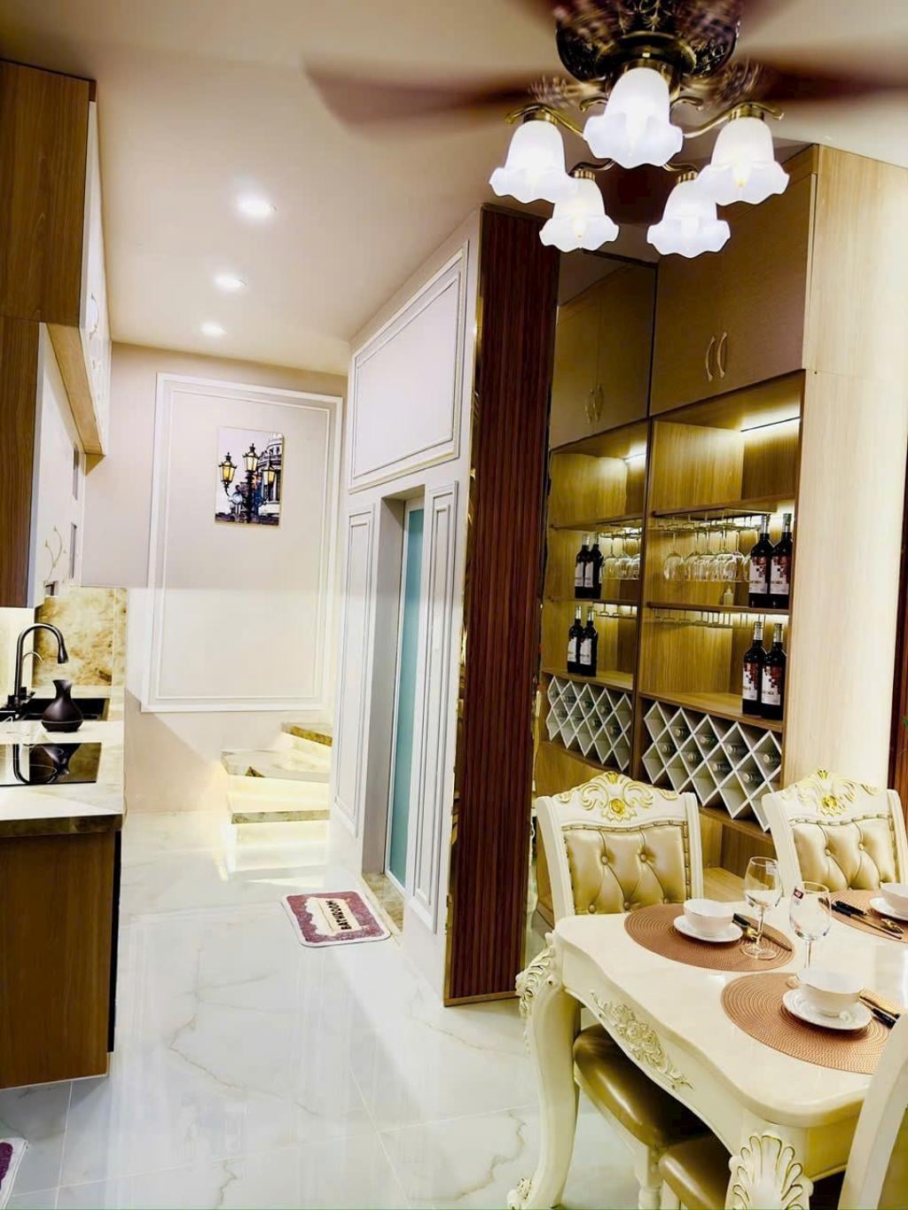 SIÊU PHẨM TÂN BÌNH - 3 TẦNG - 2PN - FULL NỘI THẤT