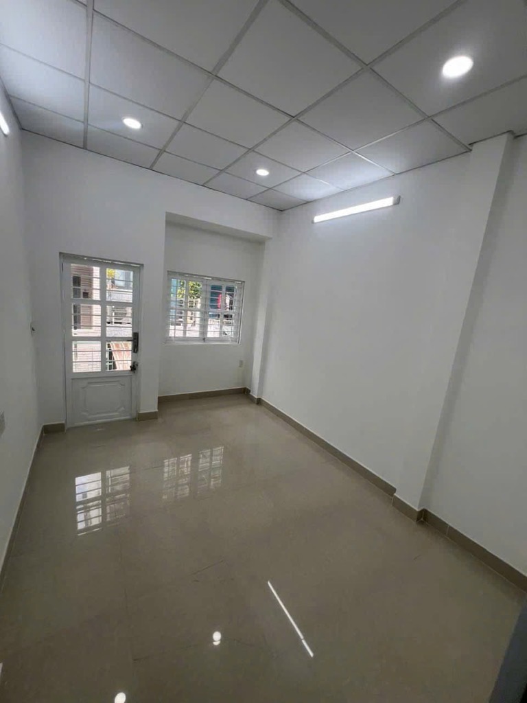Nhà q5 siêu rẻ