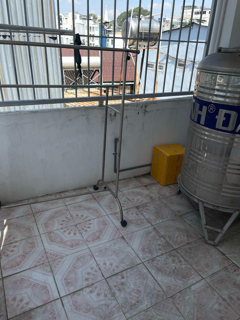 Nhà q5 siêu rẻ