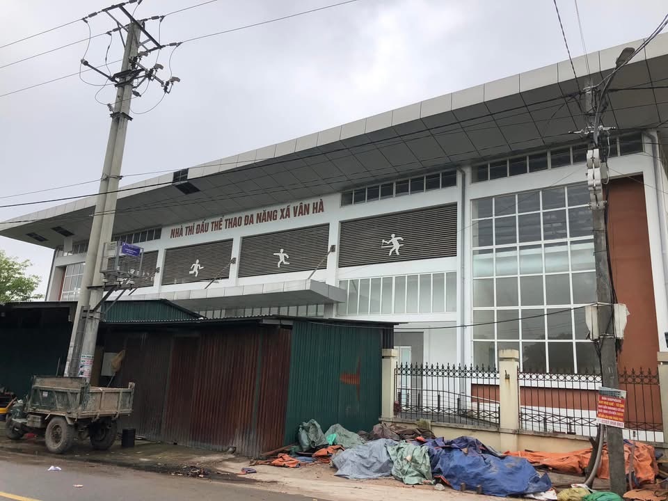 Bán nhà đẹp thiết bình Vân Hà Đông anh nhà 3 tầng  Dt 173 m